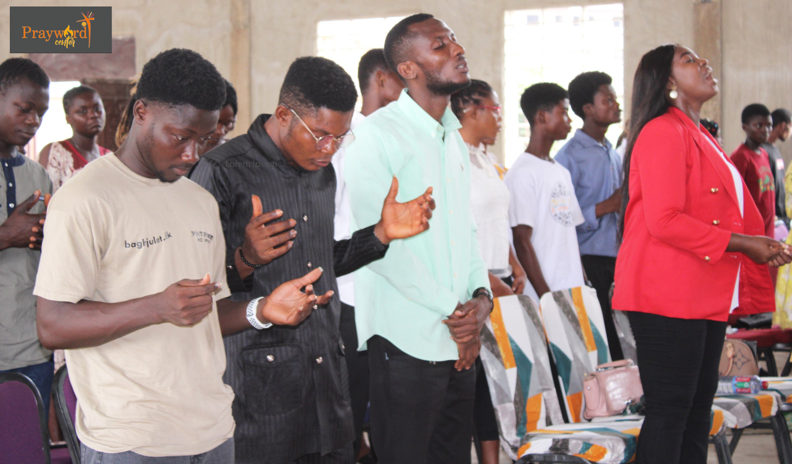 images-of-people-in-church